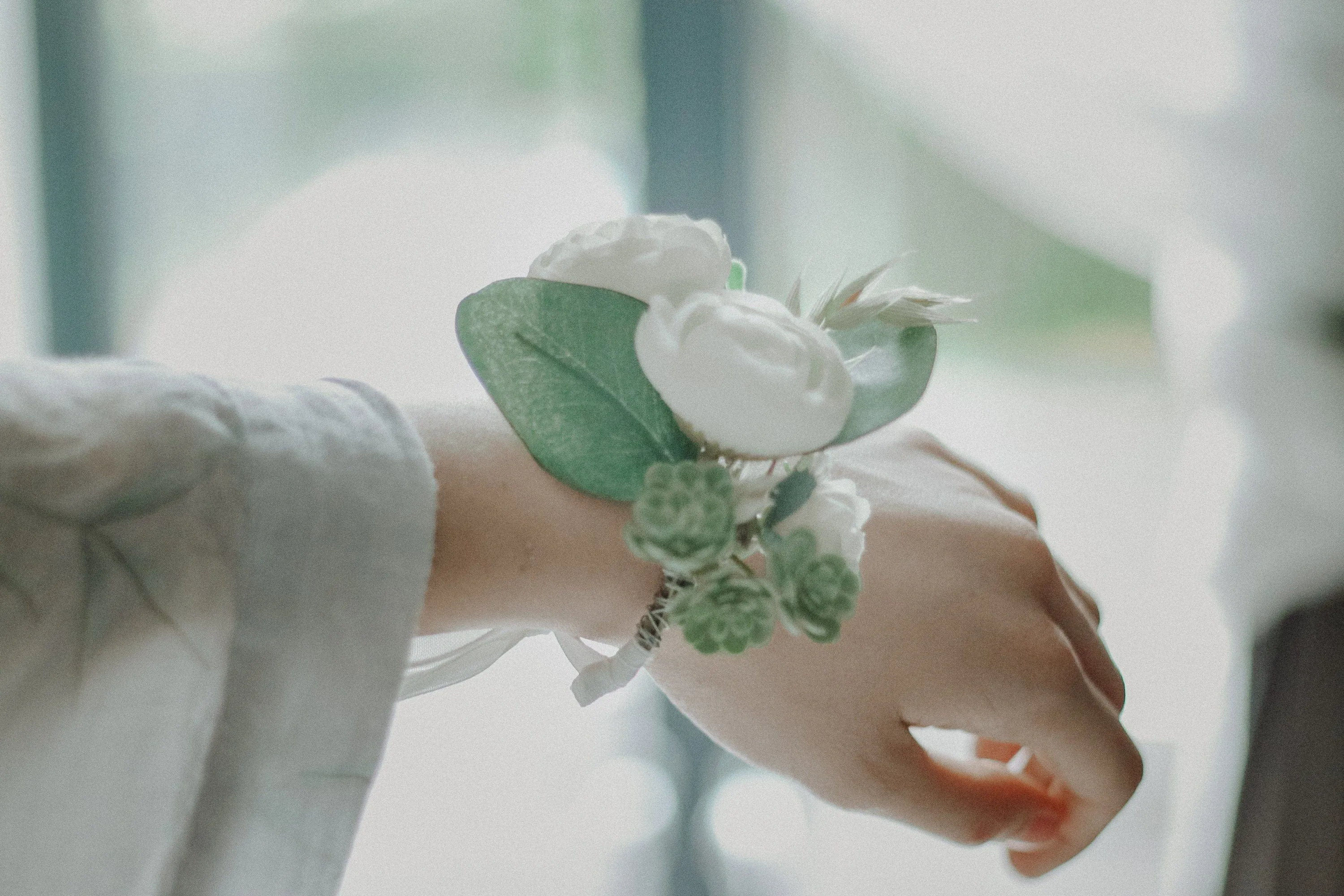 Eucalyptus wrist corsage, Eucalyptus Bridal bracelet, Ivory bridesmaids corsage, Rustic bridal wrist corsage, weddings