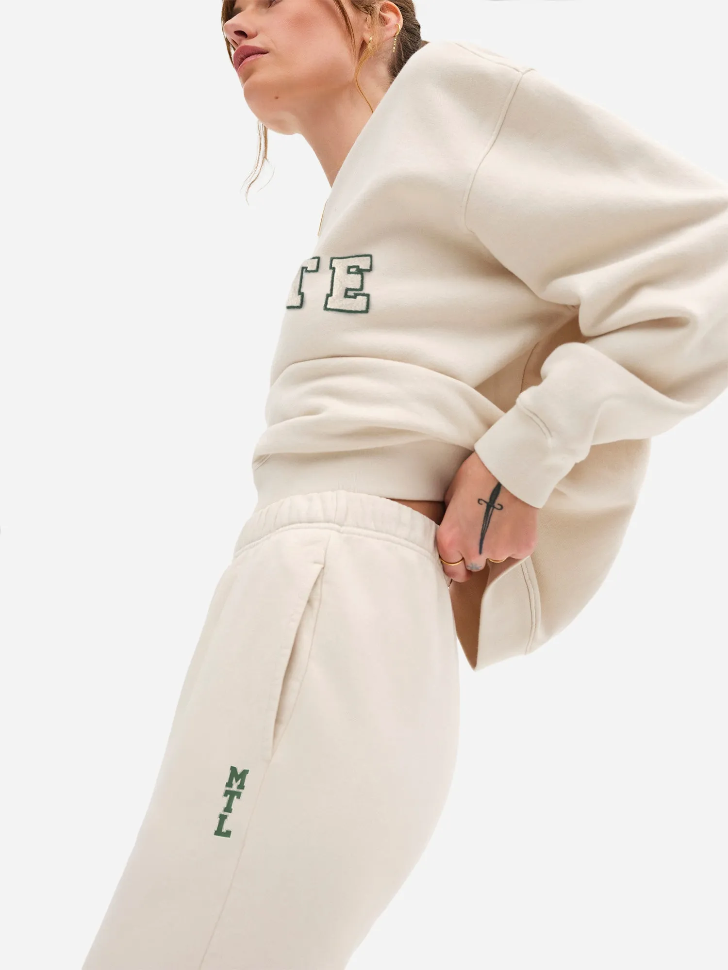 Organic Fleece Embroidered Oversized Sweatshirt