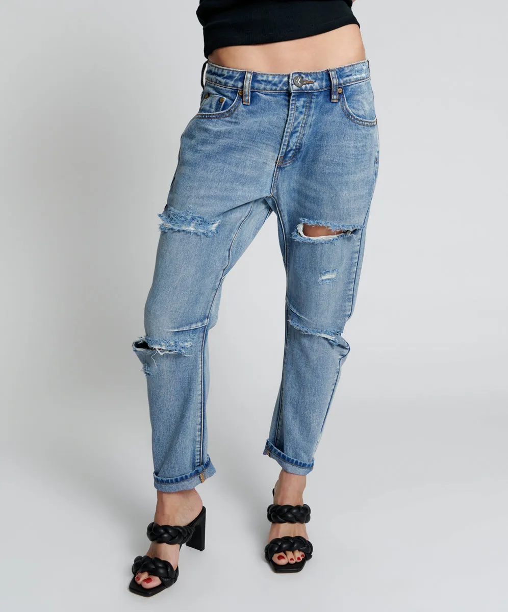 Saints Low Waist Boyfriend Denim Jeans - Berlin Blue